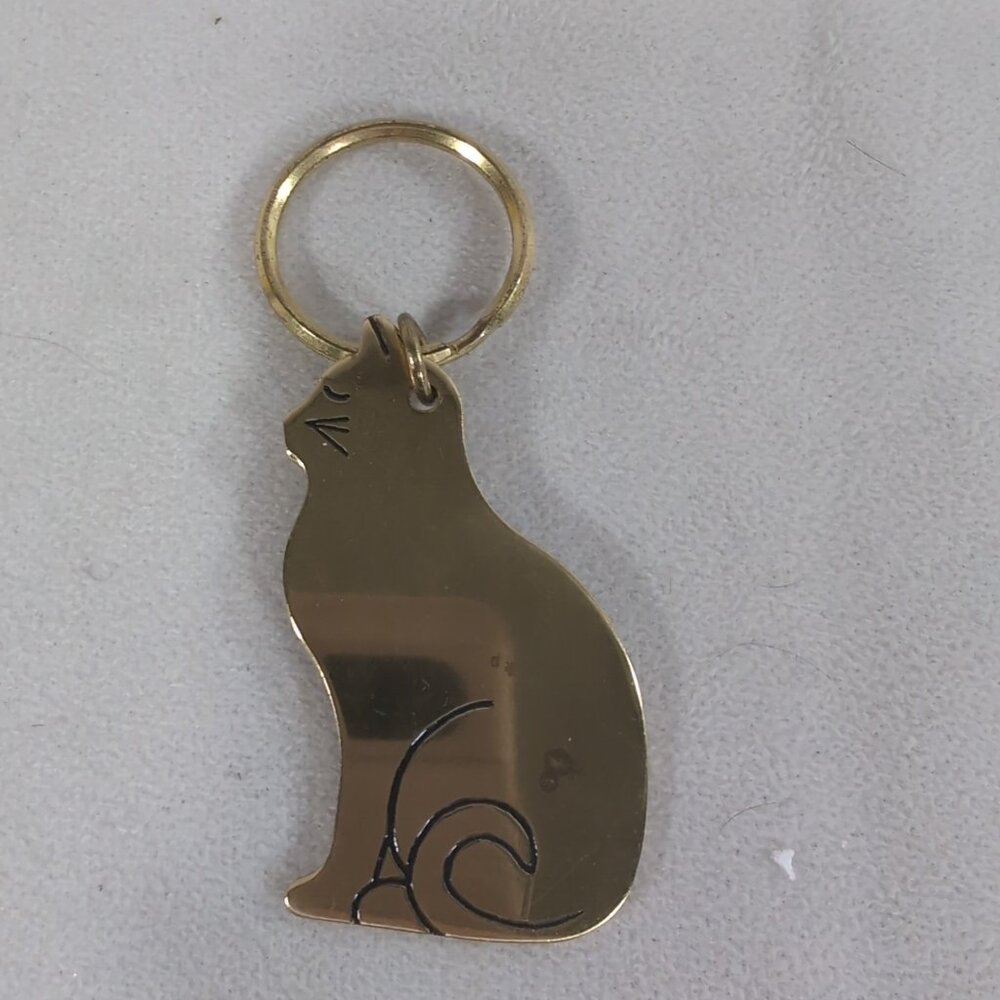 Russ Gold Cat Keychain Vintage Brass Taiwan Pendant Charm Sitting Kitty Keyring